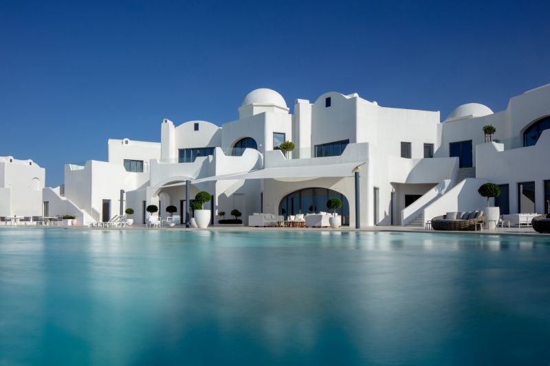 Anantara Santorini Abu Dhabi 